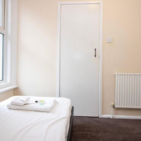 Pebbles Guest House Room 4 南安普敦 外观 照片